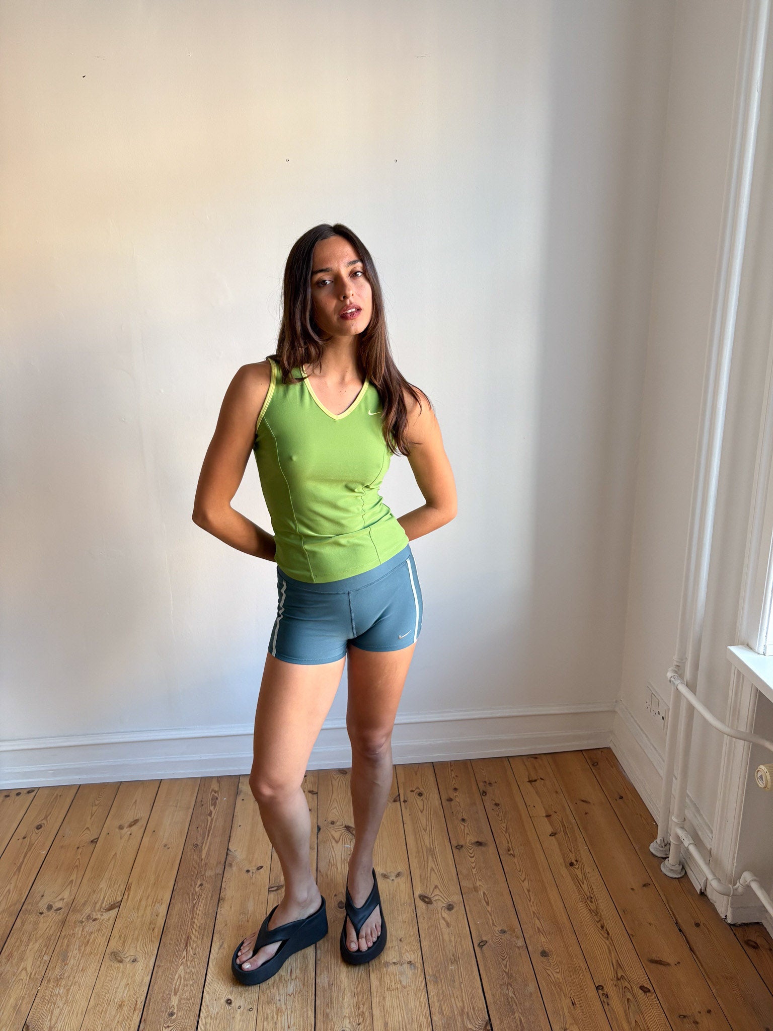 053 / Nike Green Tank