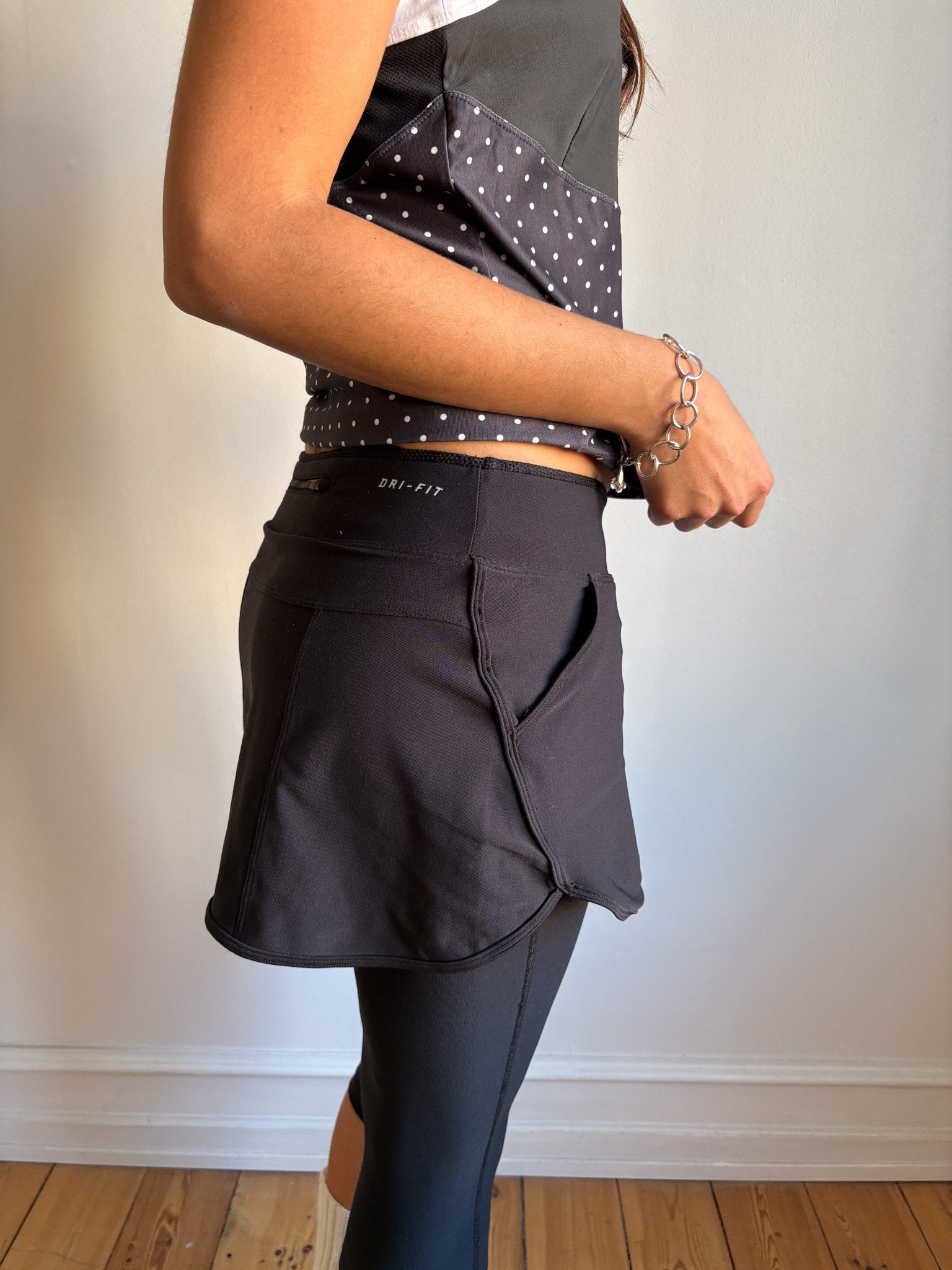 040 / Nike Capri with Skirt (Scapri)
