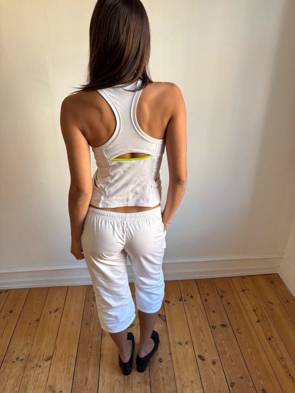 001 / Nike White Tank